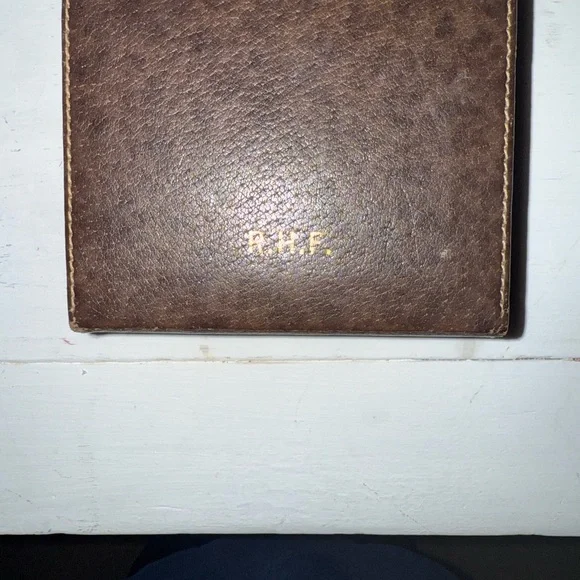Vintage Gucci Italian Leather Jewelry & Travel Case – Monogrammed Made in Italy - Picture 4 of 10